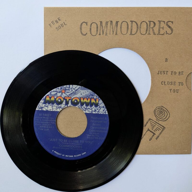 COMMODORES - THUMPIN' MUSIC / JUST TO BE CLOSE TO YOU (1976)