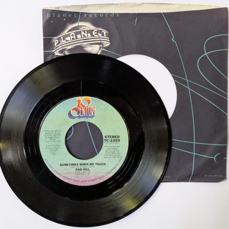 DAN HILL - STILL NOT USED TO / SOMETIMES WHEN WE TOUCH (1977) VINIL 7"