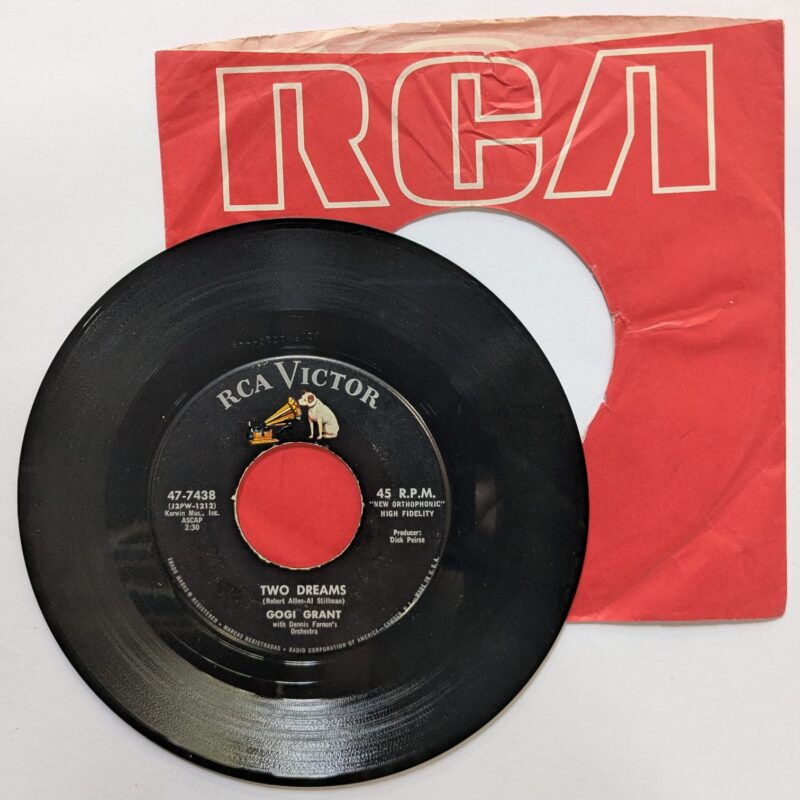 GOGI GRANT - TWO DREAMS / KISS ME HONEY HONEY, KISS ME (1959) VINIL 7"