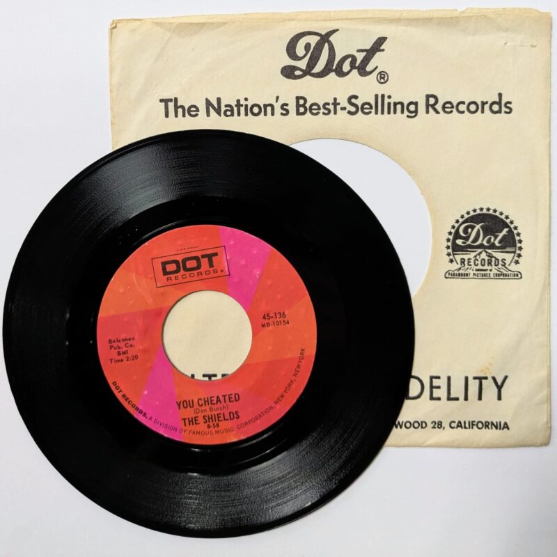 THE SHIELDS - YOU CHEATED / NATURE BOY (1970) VINIL 7"
