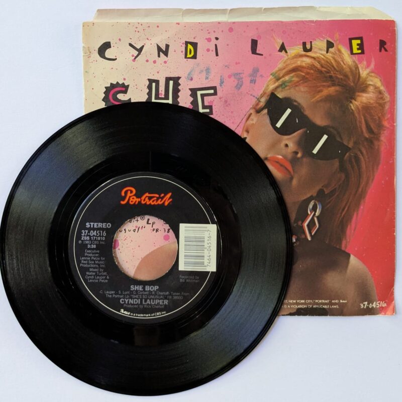 CYNDI LAUPER  / SHE BOP / WITNESS / 1984 / VINIL 7"
