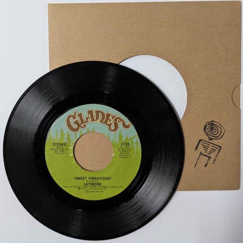 LATIMORE / SOMETHIN' 'BOUT 'CHA / SWEET VIBRATIONS / 1976 / VINIL 7"