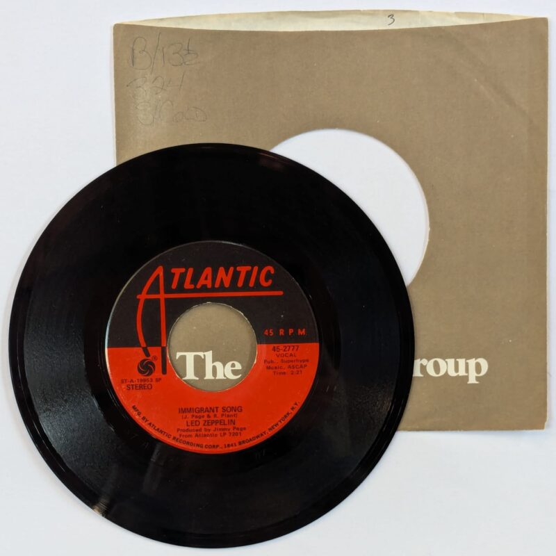LED ZEPPELIN / IMMIGRANT SONG/HEY HEY WHAT CAN I DO / 1970 / VINIL 7"