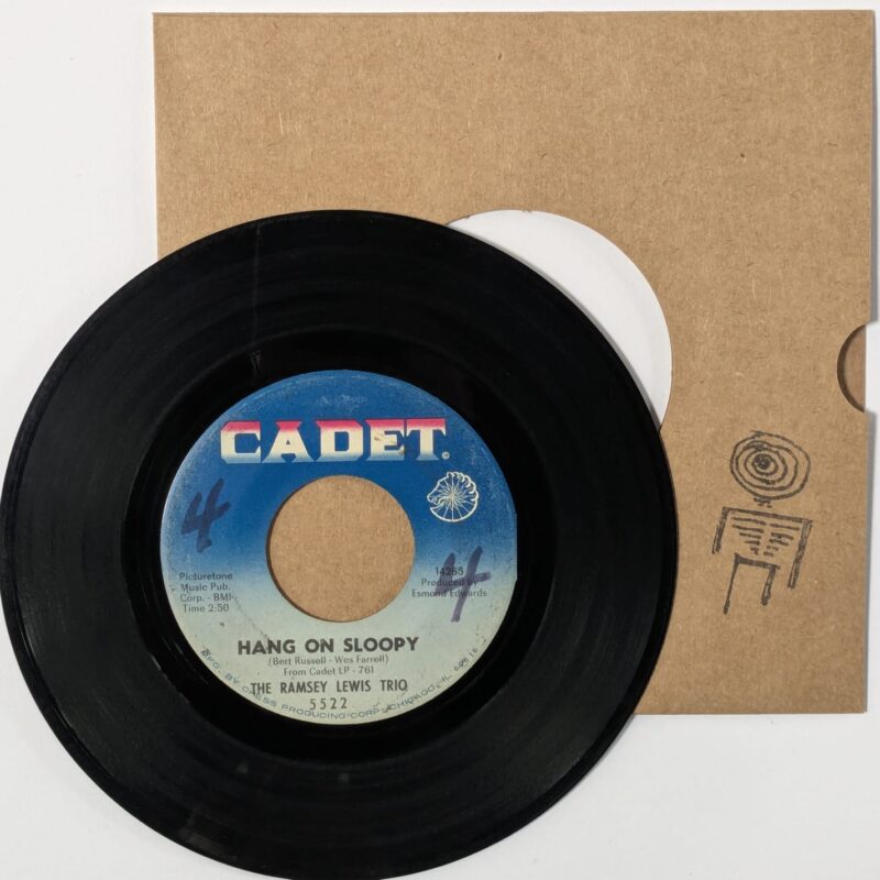 THE RAMSEY LEWIS TRIO / HANG ON SLOOPY / MOVIN' EASY / 1965 / VINIL 7"