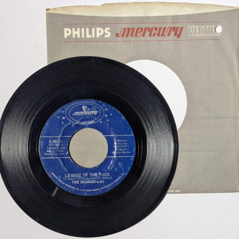 THE SHANGRI-LAS / LEADER OF THE PACK / I CAN NEVER GO HOME ANYMORE / 1980 / VINIL 7"